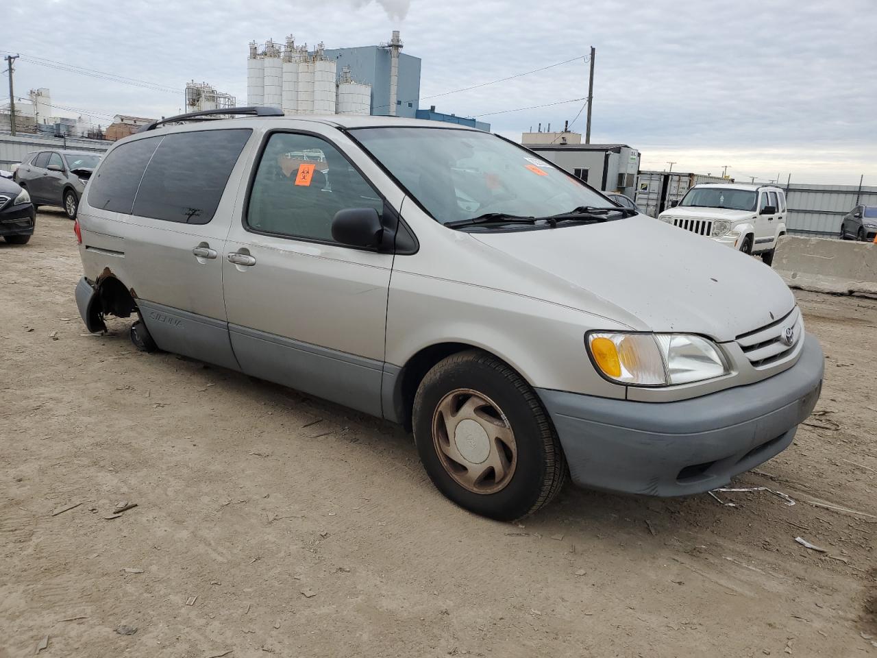 2001 Toyota Sienna Le VIN: 4T3ZF13C01U380455 Lot: 82256374