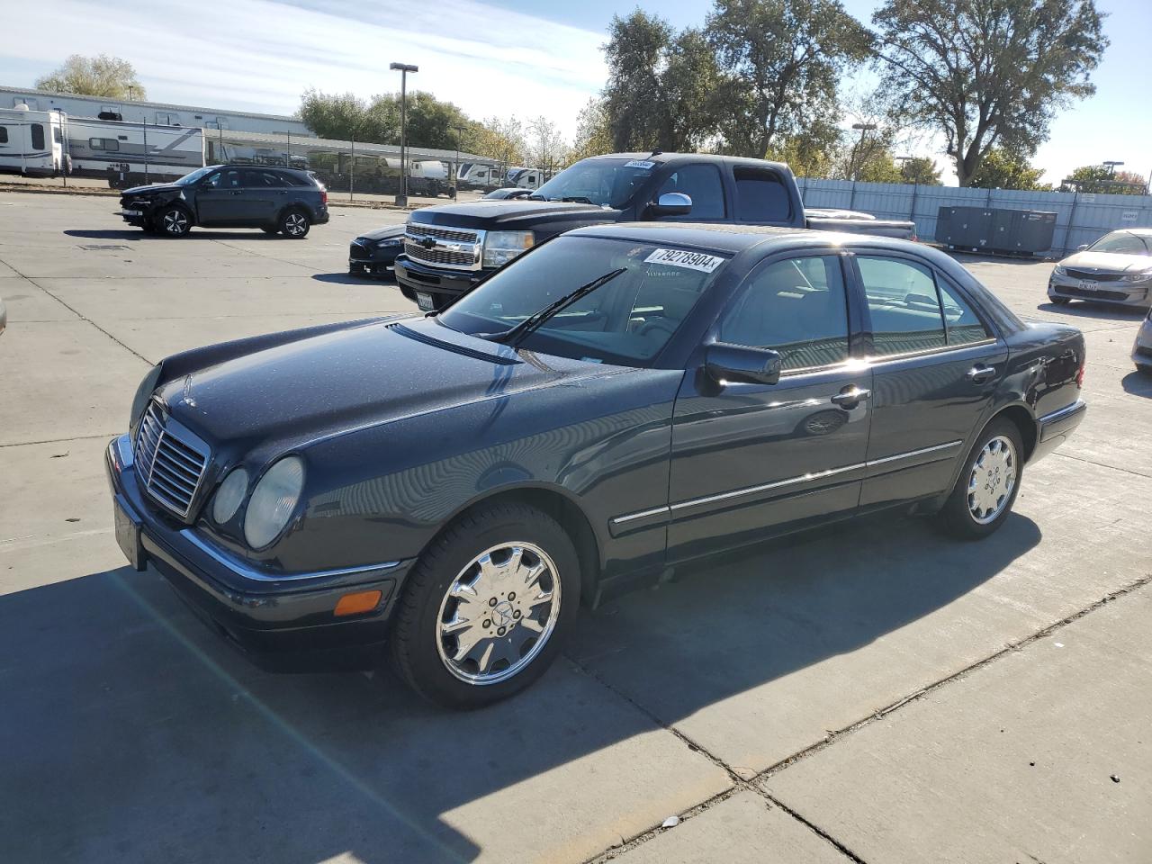 1998 Mercedes-Benz E 320 VIN: WDBJF65F9WA556506 Lot: 79278904