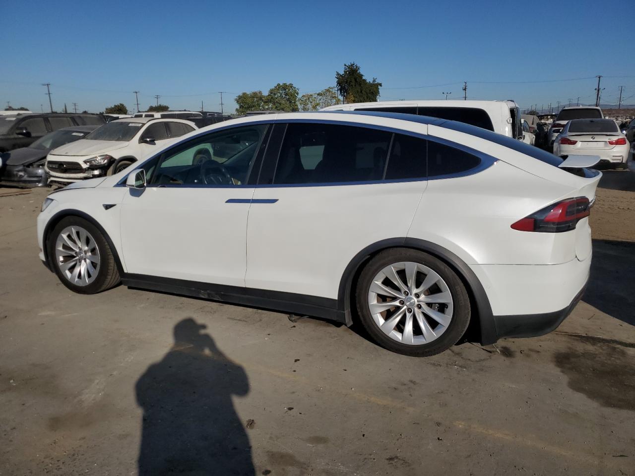 2019 Tesla Model X VIN: 5YJXCAE21KF162939 Lot: 81749384