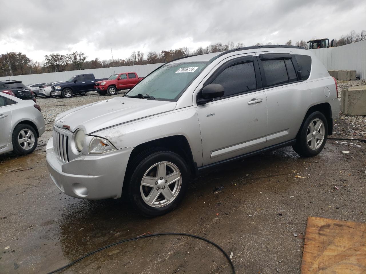 2010 Jeep Compass Sport VIN: 1J4NF1FB1AD646011 Lot: 79056184