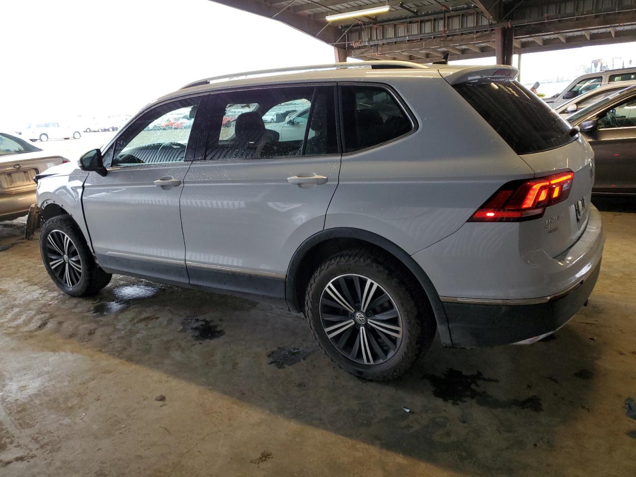 3VV2B7AXXJM172785 2018 Volkswagen Tiguan Se