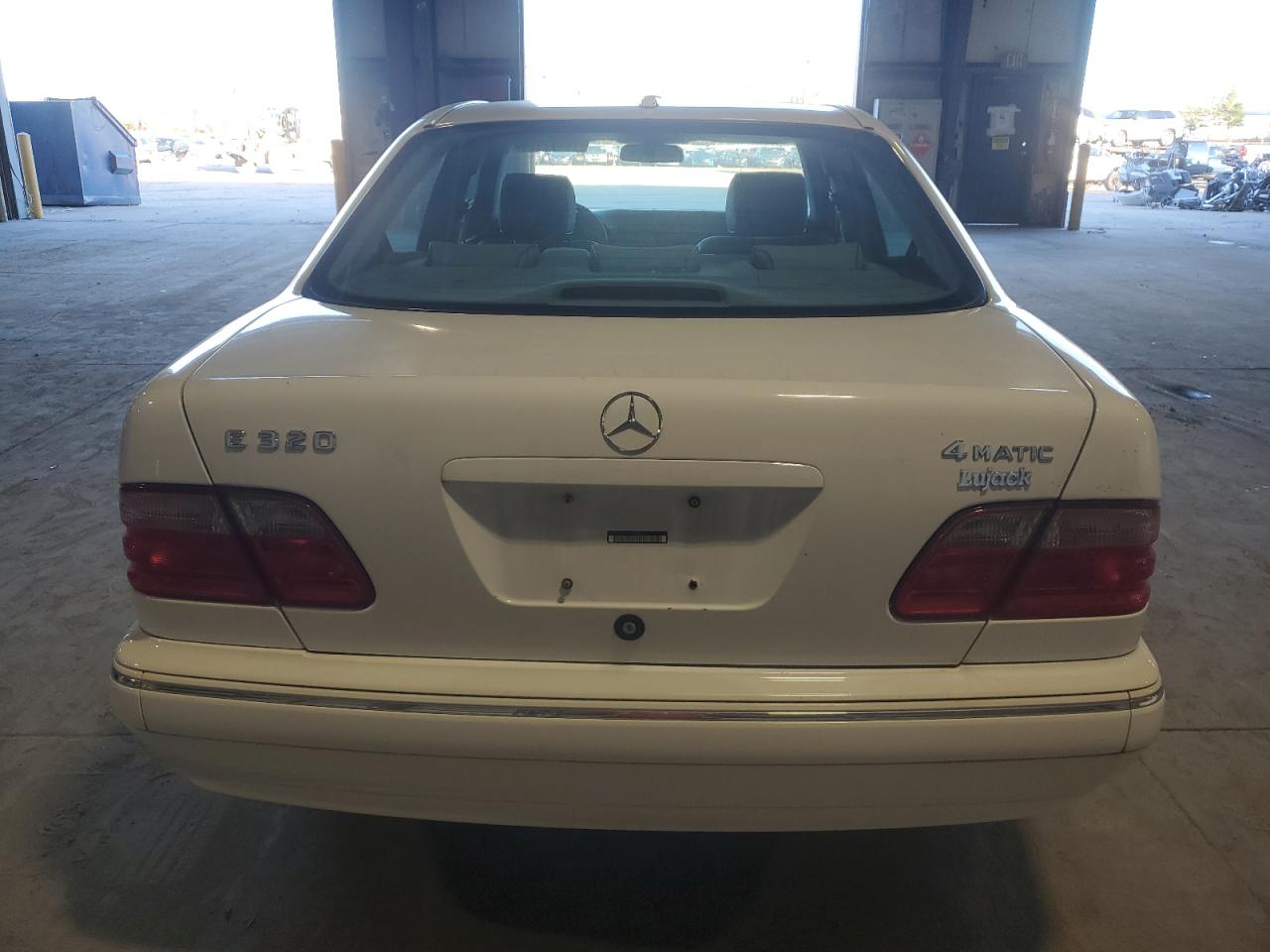 2000 Mercedes-Benz E 320 4Matic VIN: WDBJF82J1YX029676 Lot: 79412174