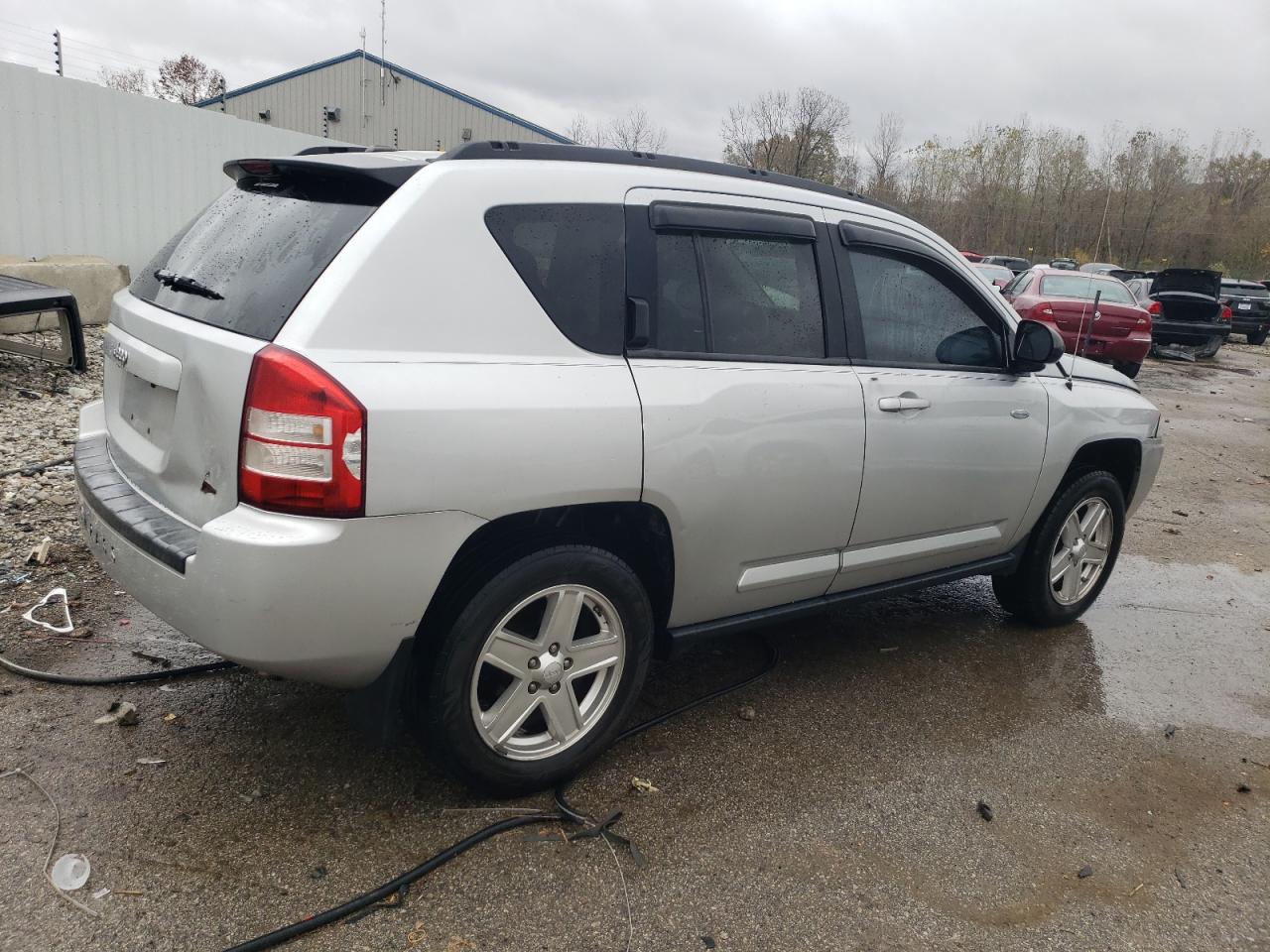 1J4NF1FB1AD646011 2010 Jeep Compass Sport