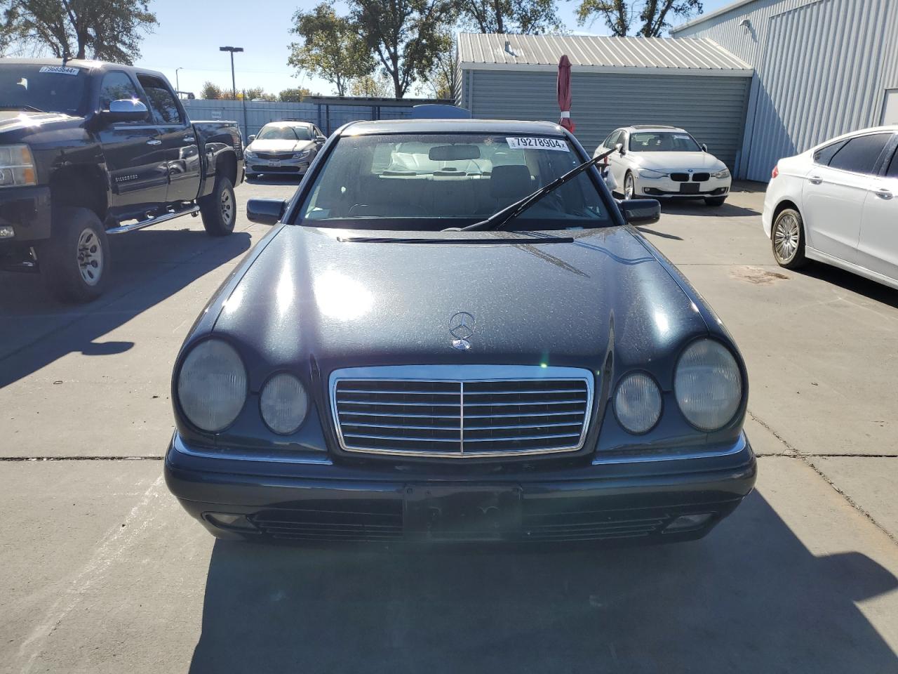 1998 Mercedes-Benz E 320 VIN: WDBJF65F9WA556506 Lot: 79278904