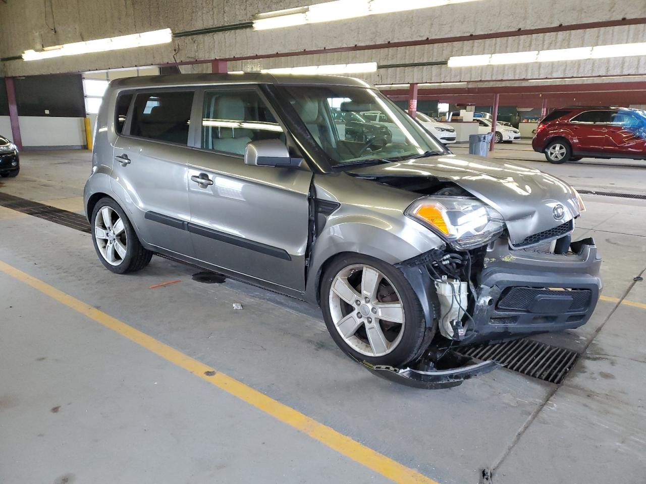 2011 Kia Soul + VIN: KNDJT2A24B7222414 Lot: 81518614