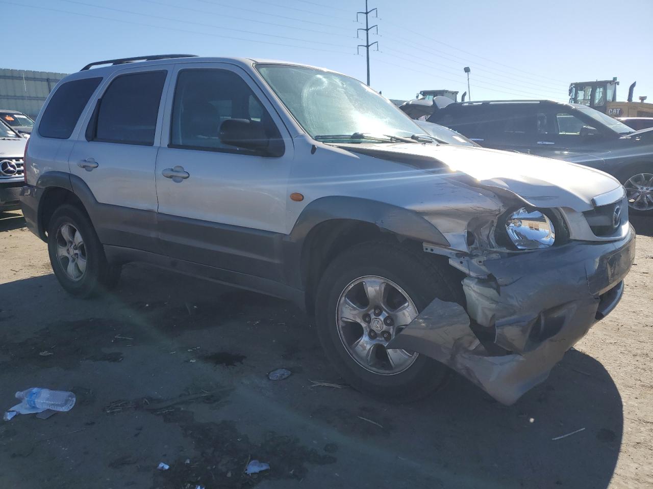 4F2CZ06124KM32649 2004 Mazda Tribute Es