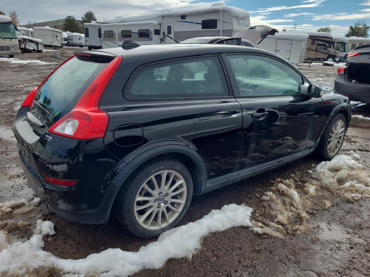 2011 Volvo C30 T5 VIN: YV1672MK5B2231233 Lot: 79881074