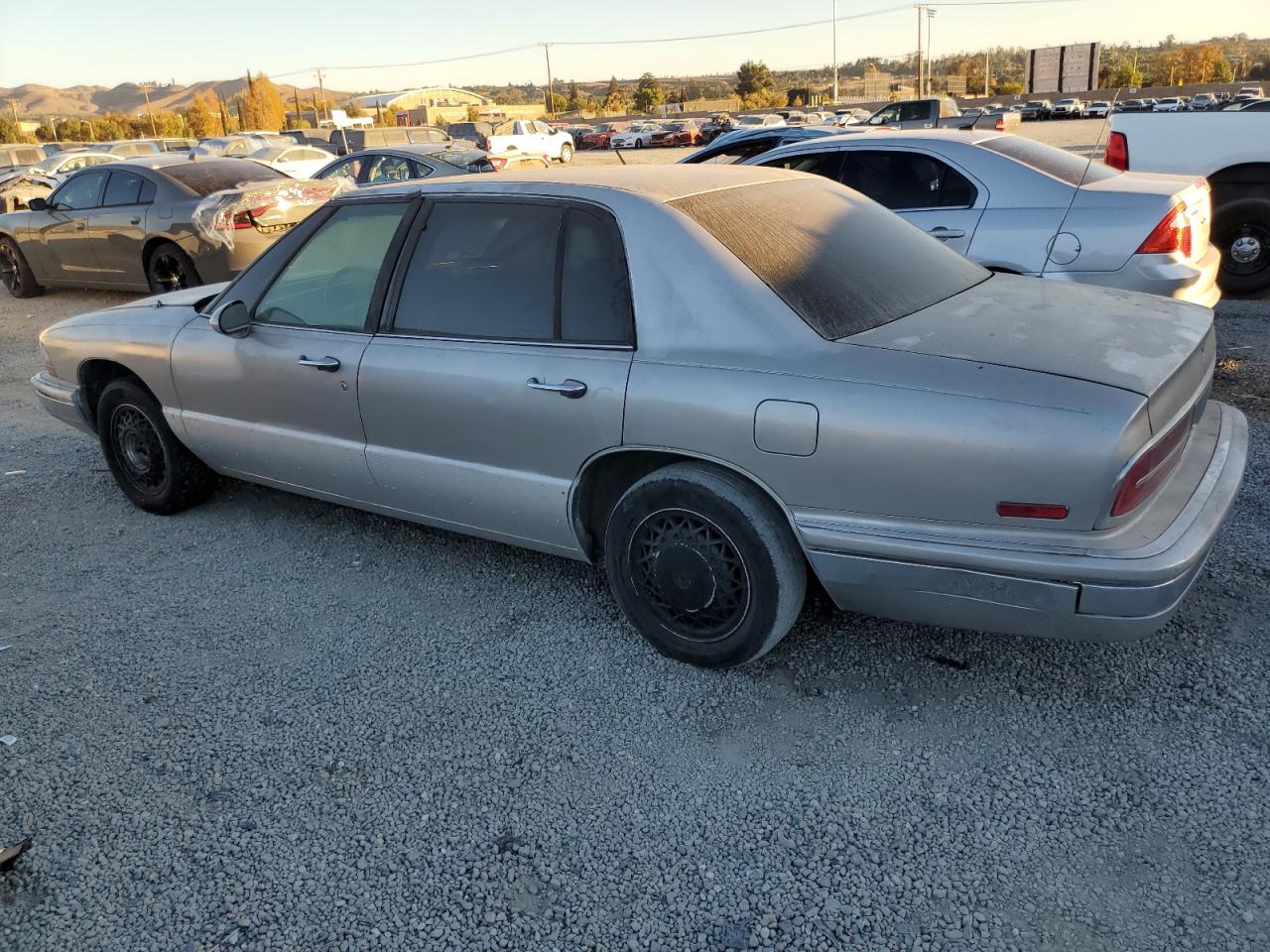 1991 Buick Park Avenue VIN: 1G4CW53L4M1665963 Lot: 82052714