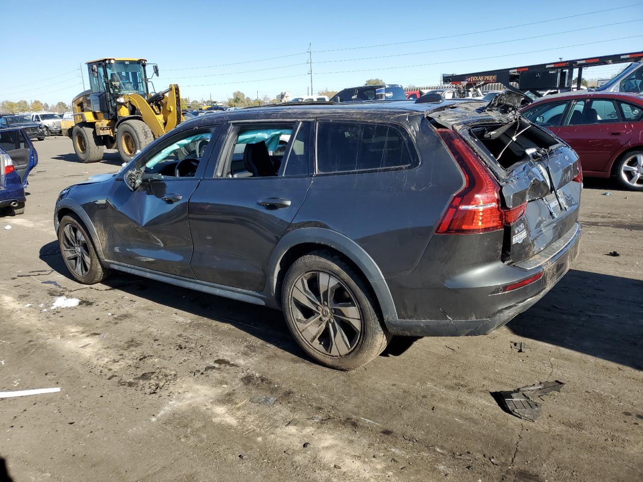 2020 Volvo V60 Cross Country T5 Momentum VIN: YV4102WK1L1037868 Lot: 79750204