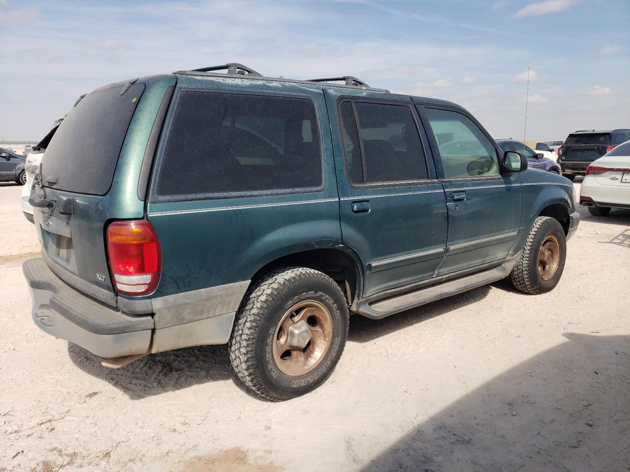 2000 Ford Explorer Xlt VIN: 1FMZU73E1YUB25925 Lot: 78721814