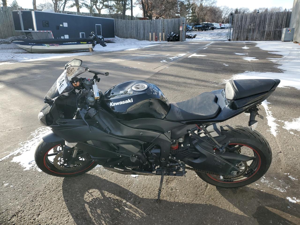 2011 Kawasaki Zx600 R VIN: JKAZX4R17BA027385 Lot: 84021084