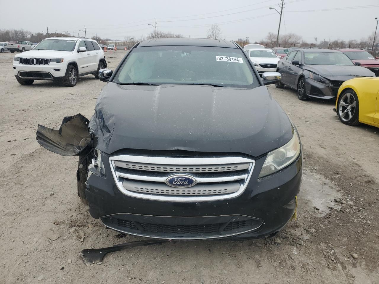 2010 Ford Taurus Limited VIN: 1FAHP2FW2AG153564 Lot: 82738194