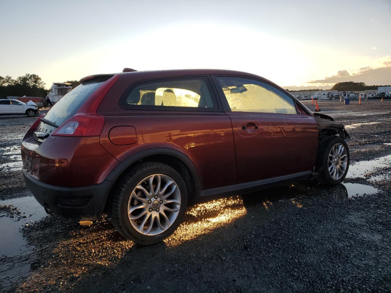 2009 Volvo C30 T5 VIN: YV1MK672892124647 Lot: 83950894