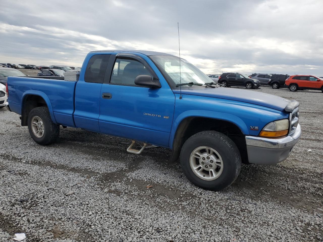 1B7GG22X0XS285930 1999 Dodge Dakota