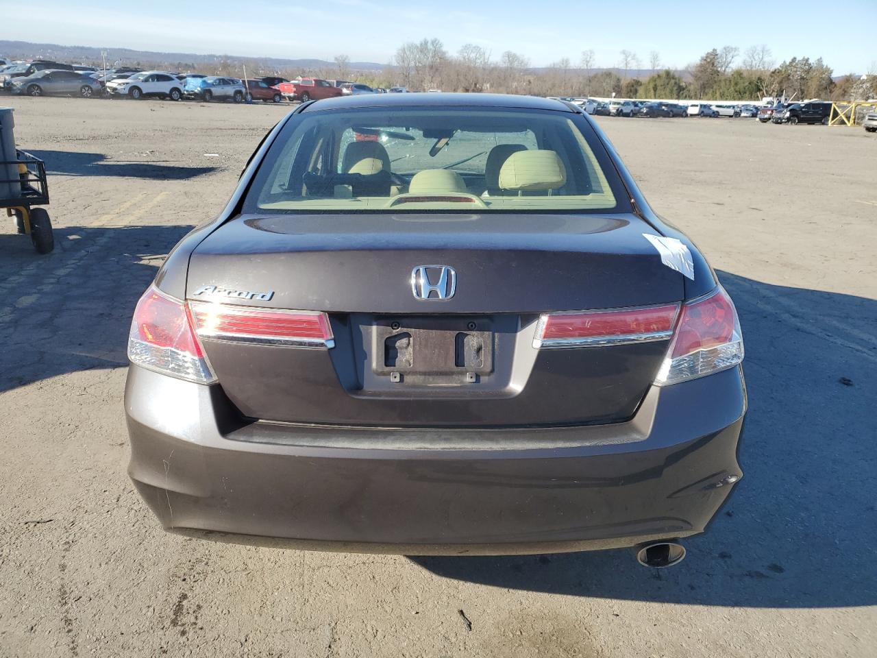 1HGCP2F49BA081206 2011 Honda Accord Lxp