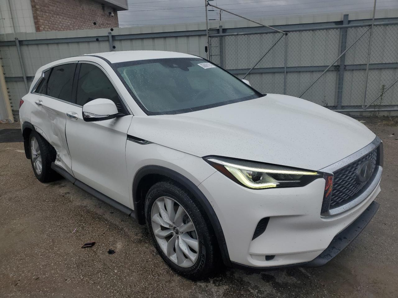 3PCAJ5M15KF113951 2019 Infiniti Qx50 Essential