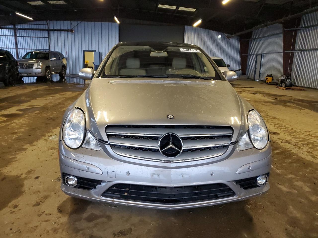 2008 Mercedes-Benz R 350 VIN: 4JGCB56E38A082928 Lot: 85093574