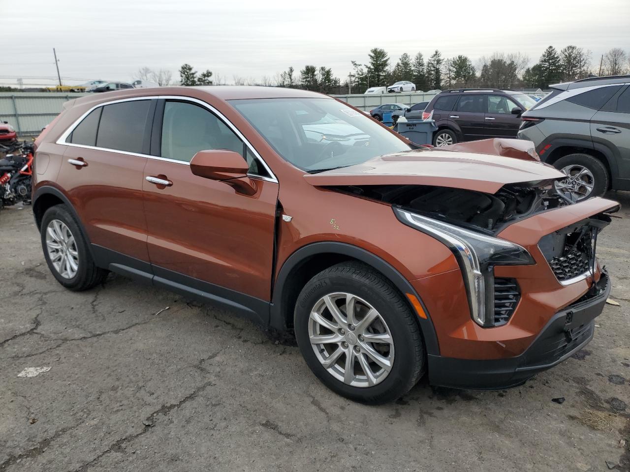 1GYFZBR42KF157525 2019 Cadillac Xt4 Luxury