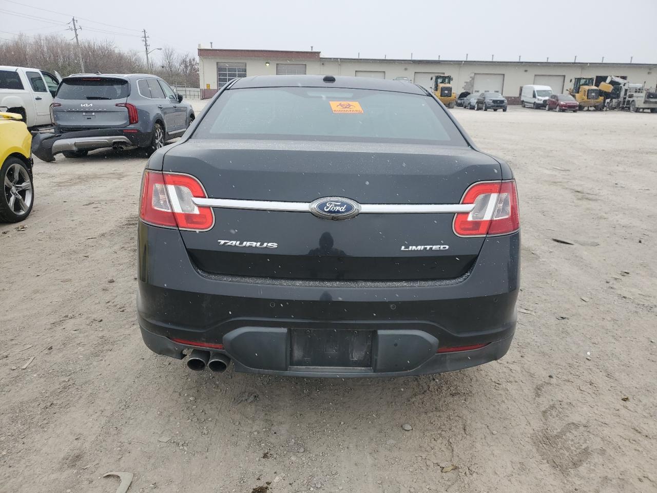 2010 Ford Taurus Limited VIN: 1FAHP2FW2AG153564 Lot: 82738194