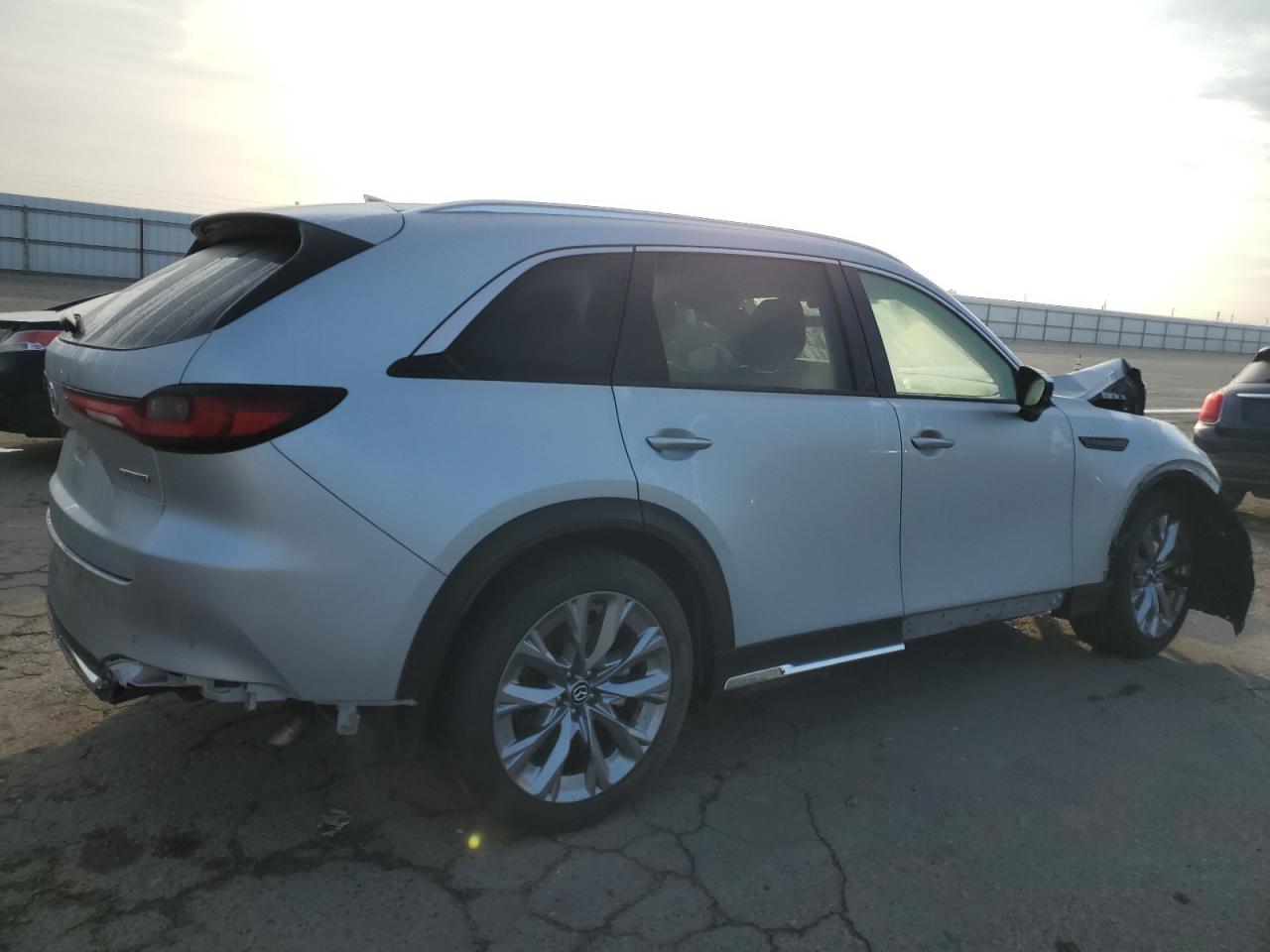 2024 Mazda Cx-90 Premium VIN: JM3KKDHD7R1133127 Lot: 86216594