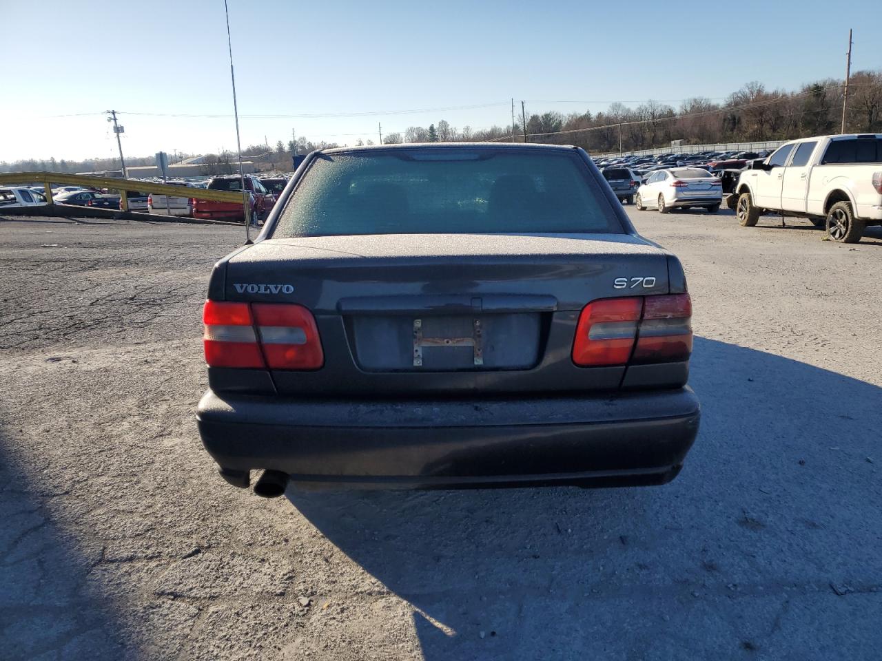 1998 Volvo S70 VIN: YV1LS553XW3480105 Lot: 83552564