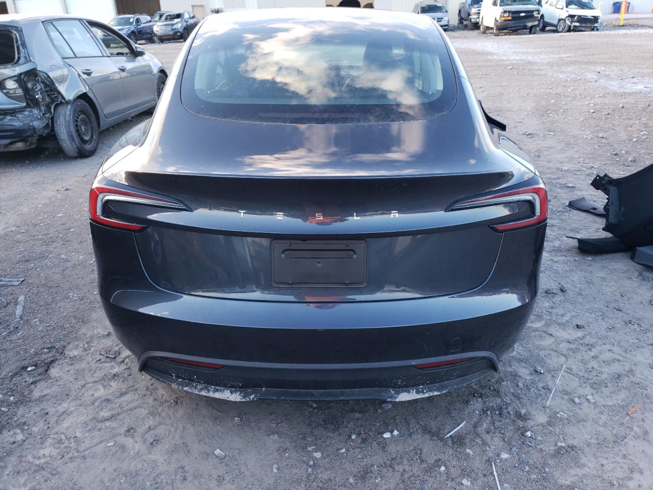 2024 Tesla Model 3 VIN: 5YJ3E1EA4RF725668 Lot: 84423684