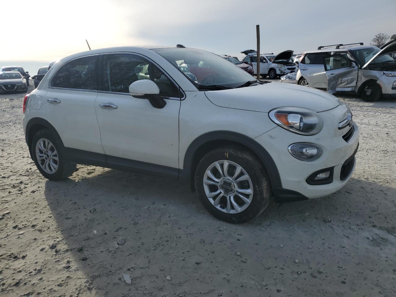 ZFBCFYDT4GP379555 2016 Fiat 500X Lounge