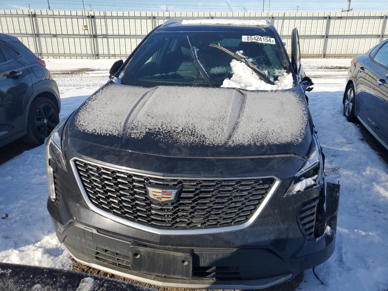 1GYFZDR4XKF224979 2019 Cadillac Xt4 Premium Luxury