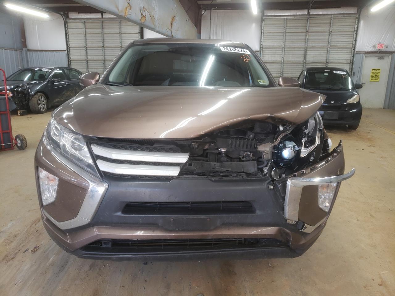 JA4AT3AA5JZ040537 2018 Mitsubishi Eclipse Cross Es