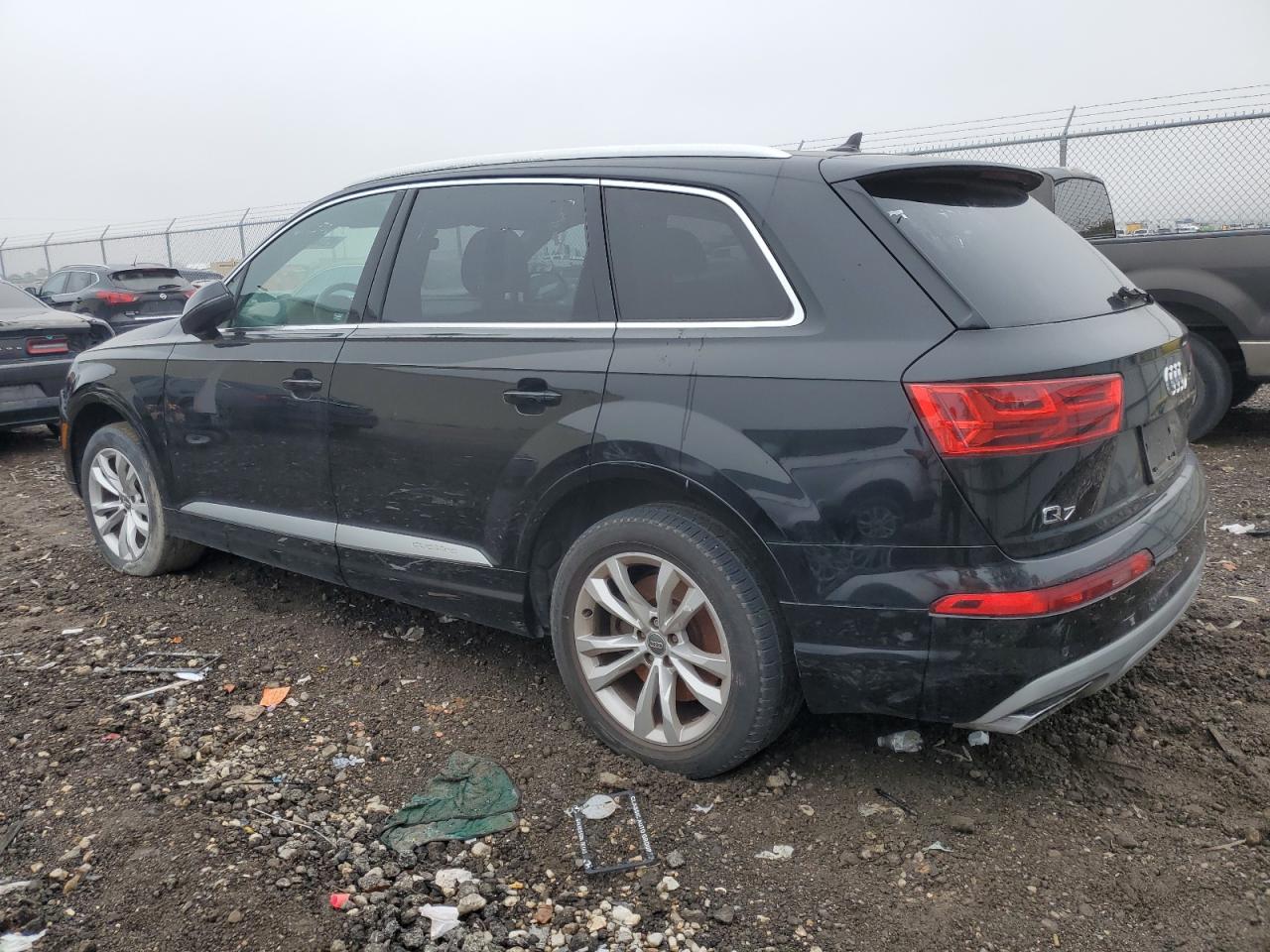 WA1AHAF7XKD018826 2019 Audi Q7 Premium