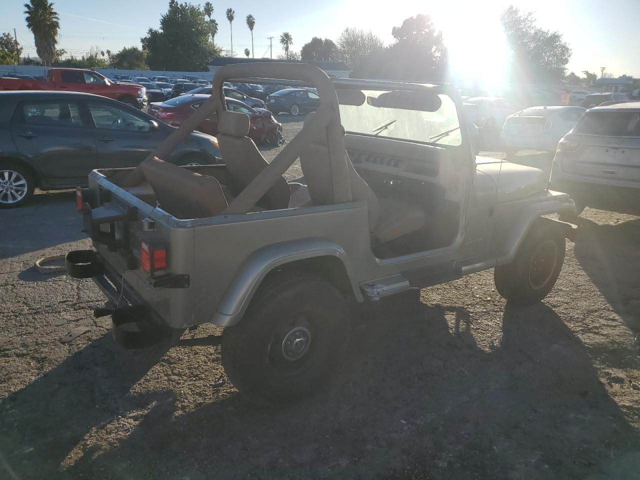 2J4FY49T8KJ165030 1989 Jeep Wrangler / Yj Sahara