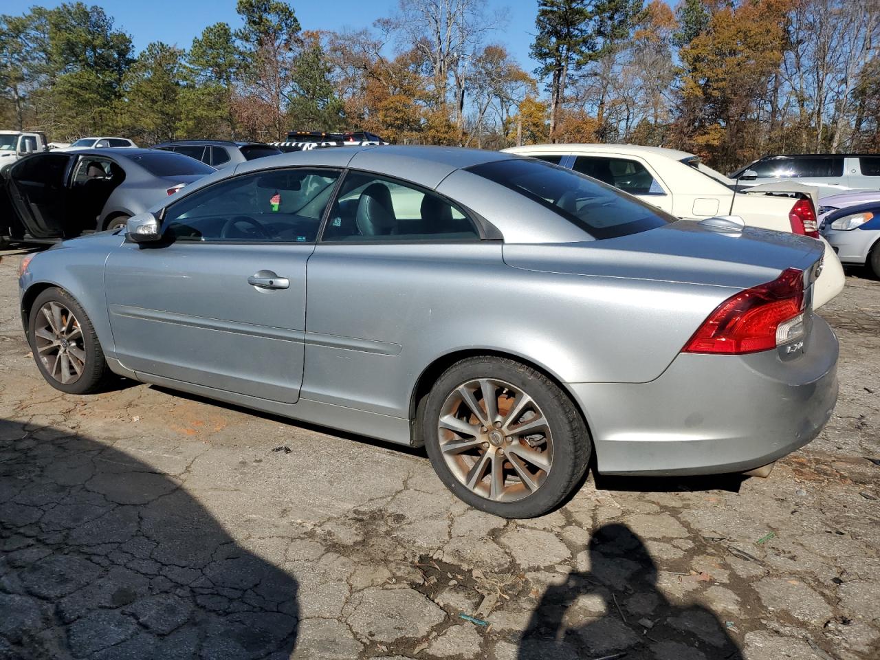 2011 Volvo C70 T5 VIN: YV1672MC7BJ107107 Lot: 84753464