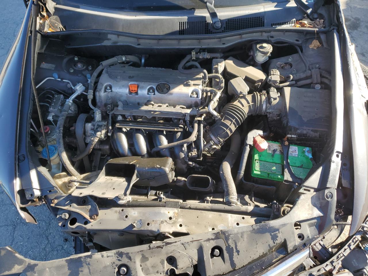 1HGCP2F49BA081206 2011 Honda Accord Lxp