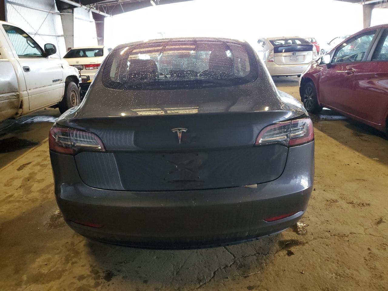 5YJ3E1EA9JF002855 2018 Tesla Model 3