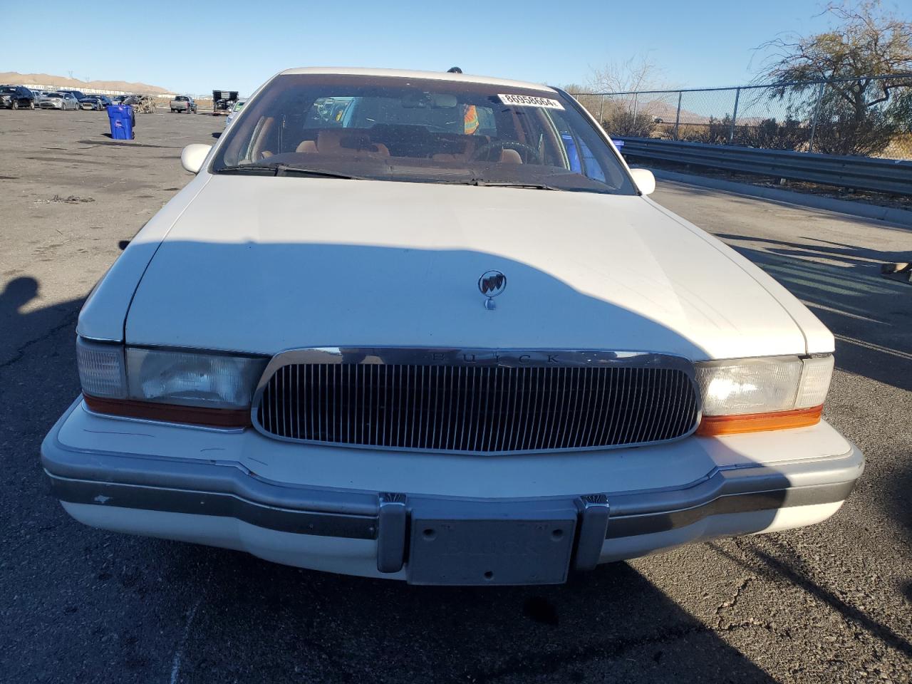 1G4BN5379NR445318 1992 Buick Roadmaster