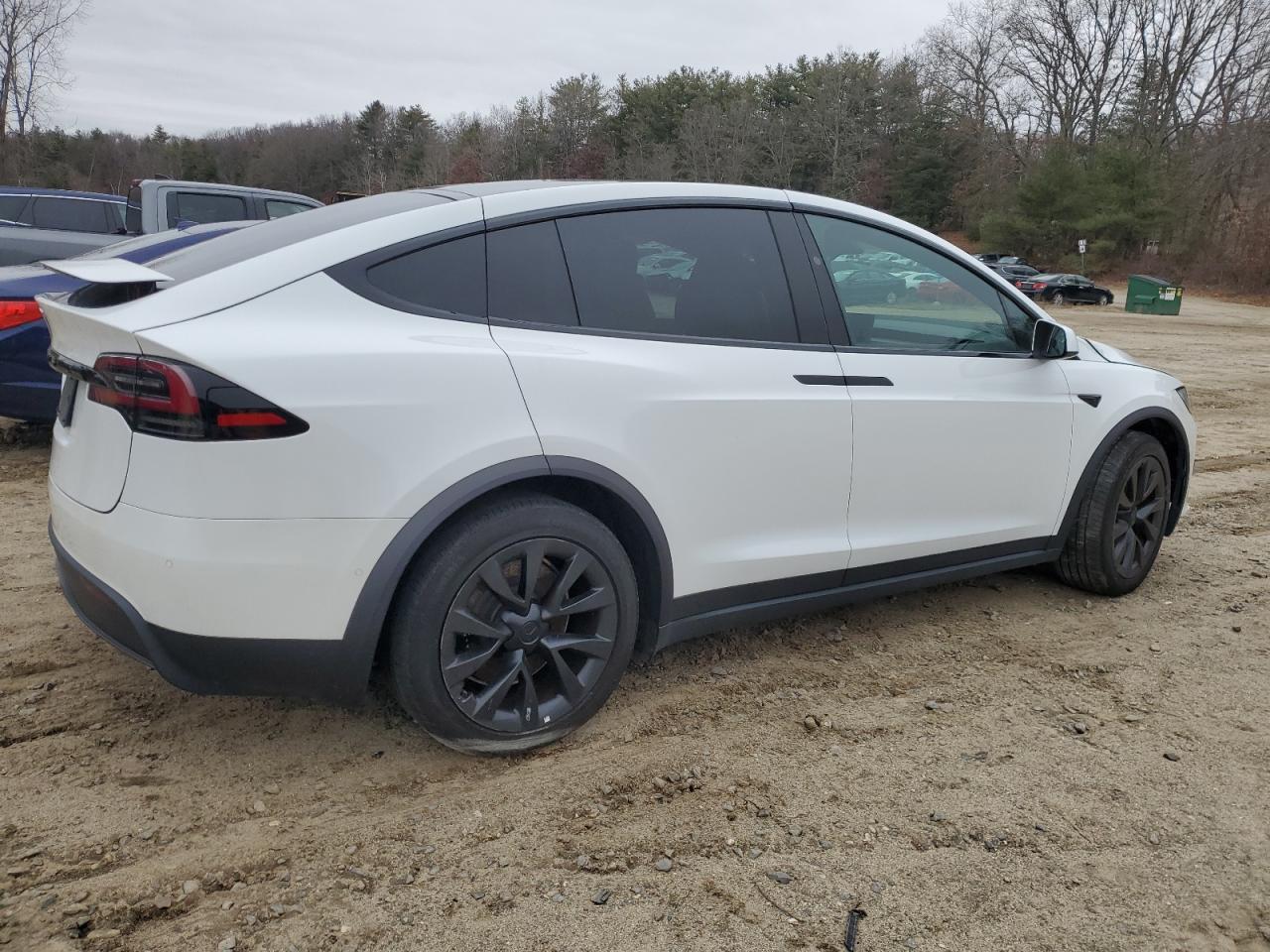 2022 Tesla Model X VIN: 7SAXCAE54NF354888 Lot: 85001064