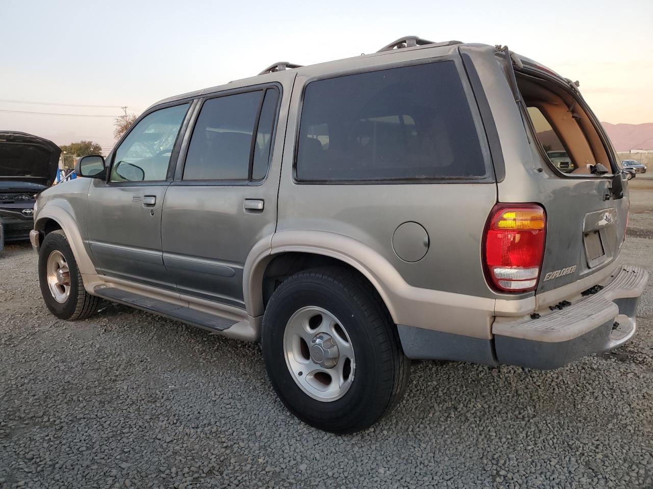 1999 Ford Explorer VIN: 1FMZU32E0XZB31890 Lot: 84967184