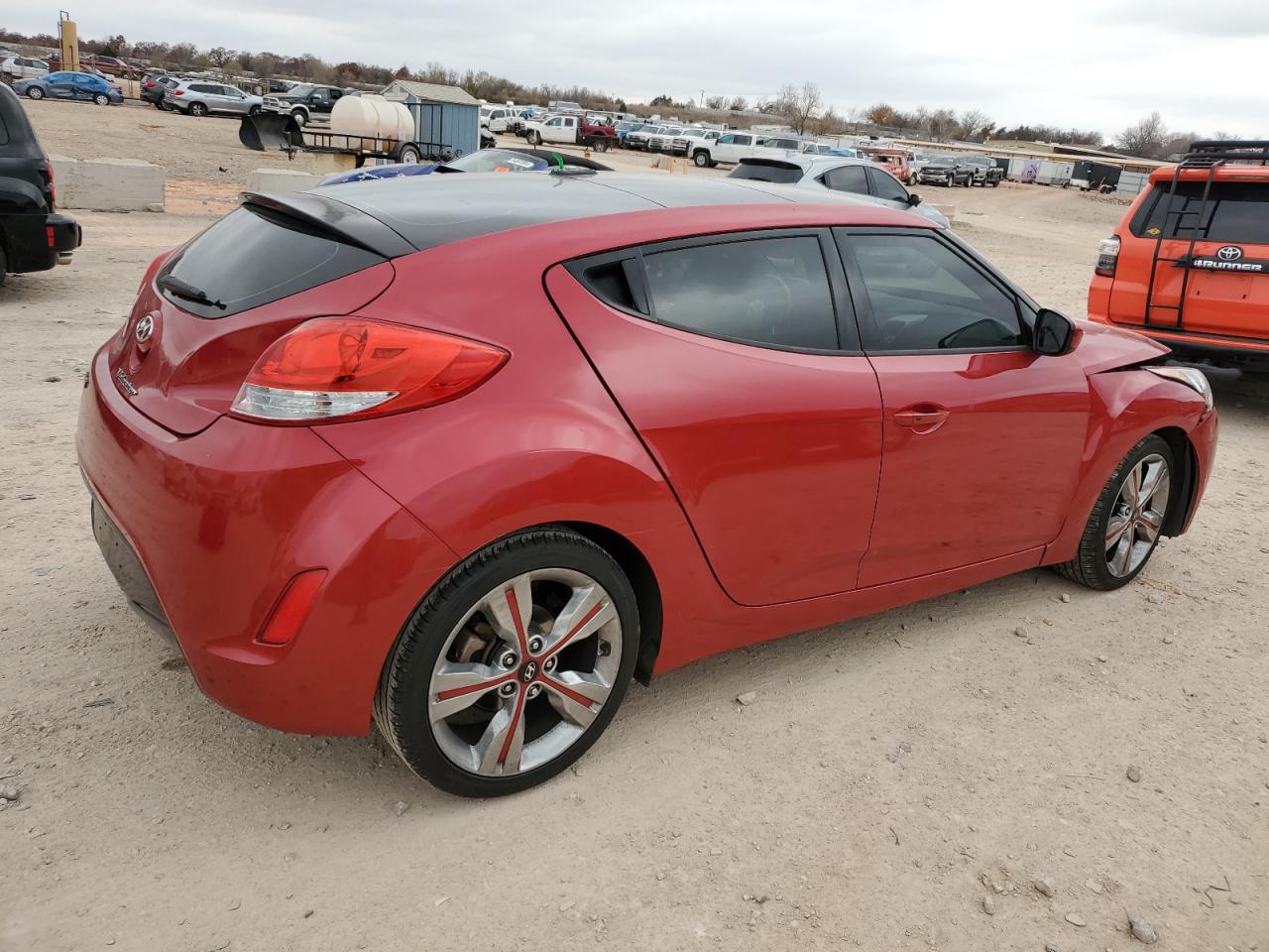 2017 Hyundai Veloster VIN: KMHTC6AD5HU314638 Lot: 84957274