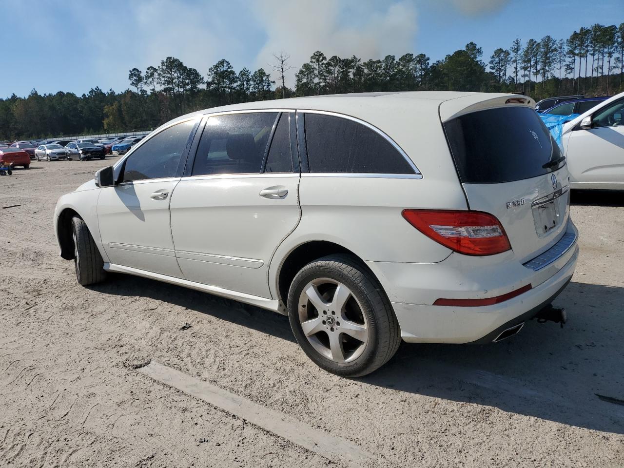 2011 Mercedes-Benz R 350 4Matic VIN: 4JGCB6FE3BA128156 Lot: 81288334