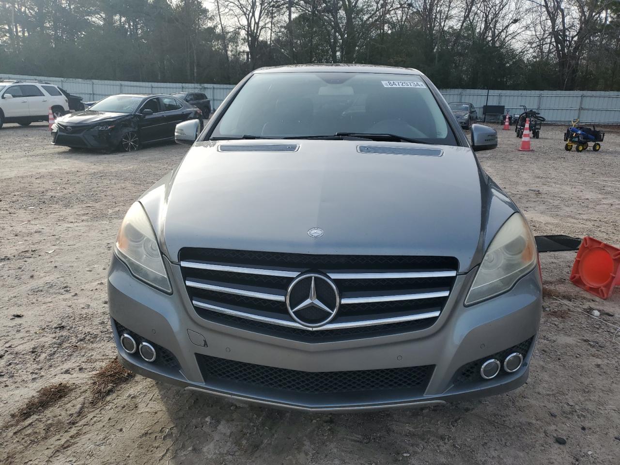 2011 Mercedes-Benz R 350 4Matic VIN: 4JGCB6FE4BA113620 Lot: 84729734