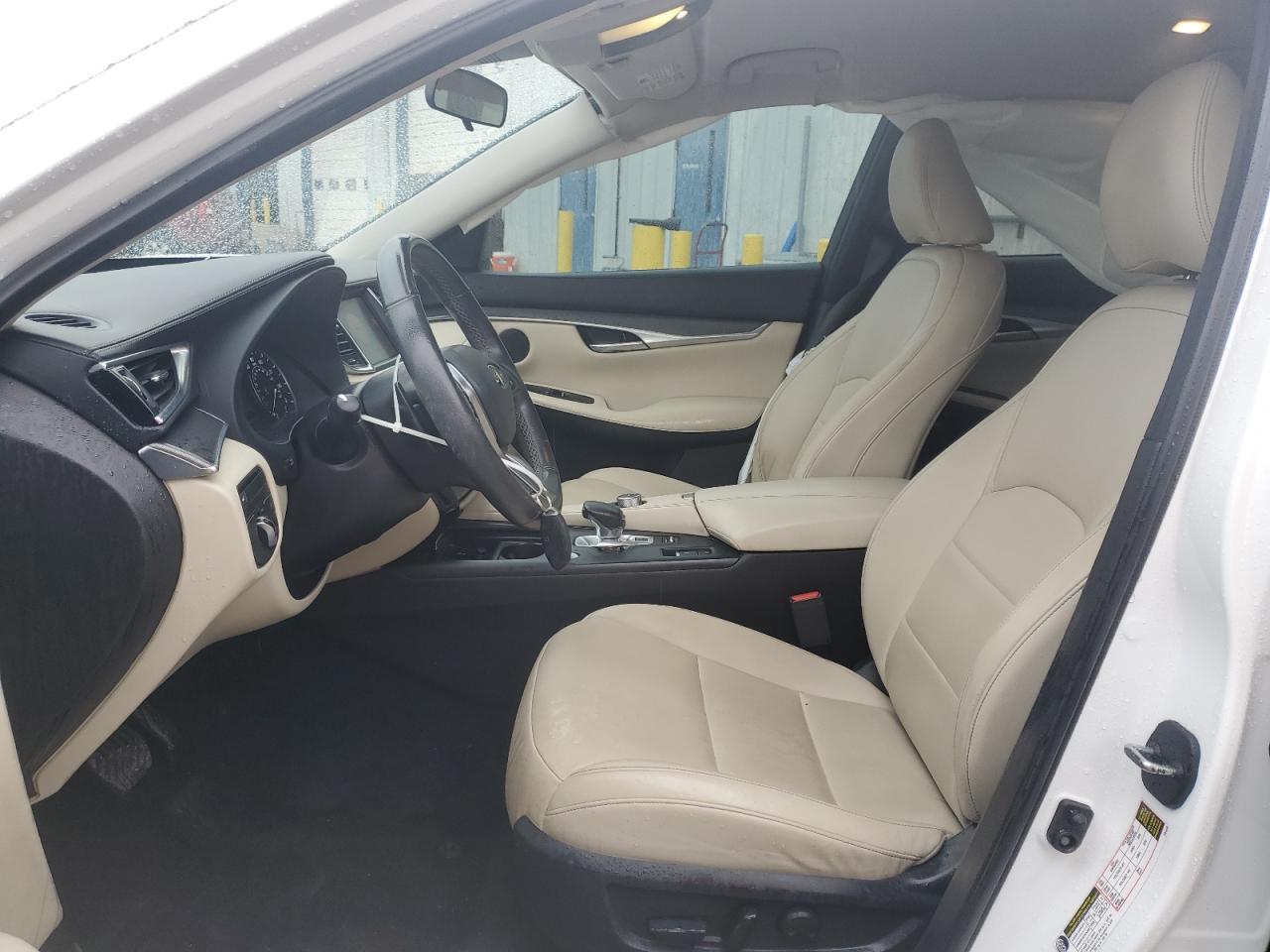 3PCAJ5M15KF113951 2019 Infiniti Qx50 Essential