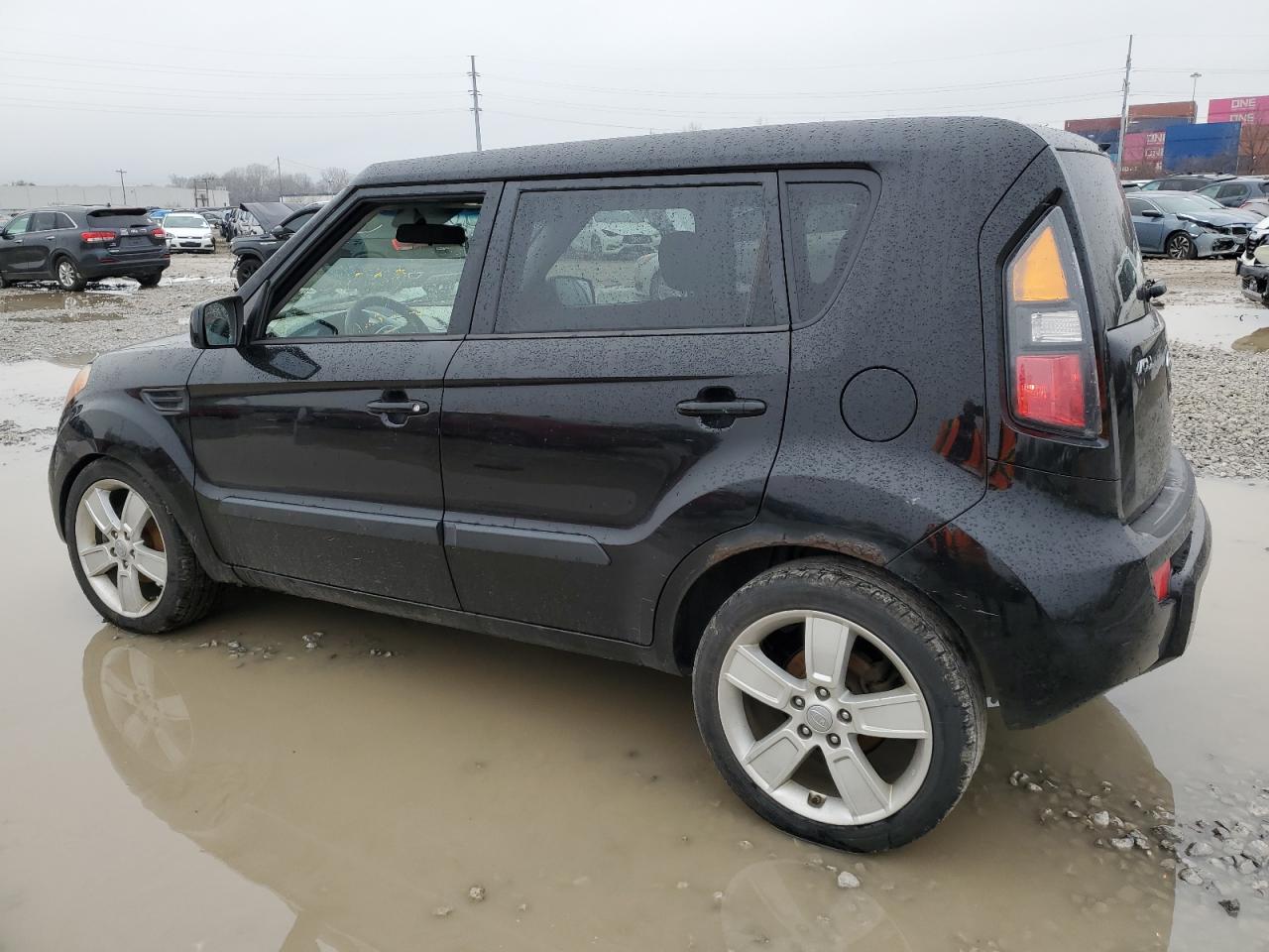 2011 Kia Soul + VIN: KNDJT2A26B7315077 Lot: 49130885