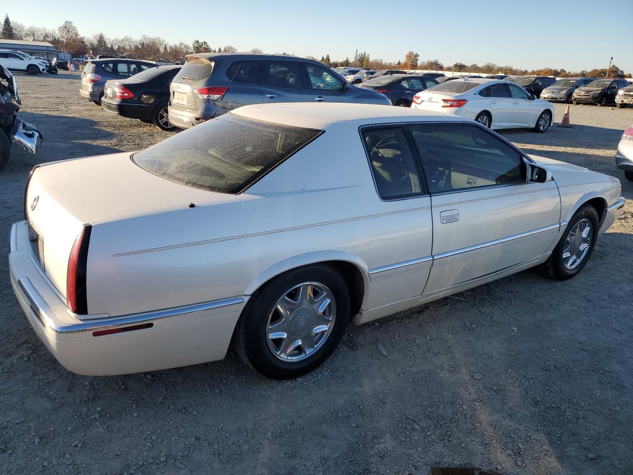 2002 Cadillac Eldorado Esc VIN: 1G6EL12Y12B100821 Lot: 83495214