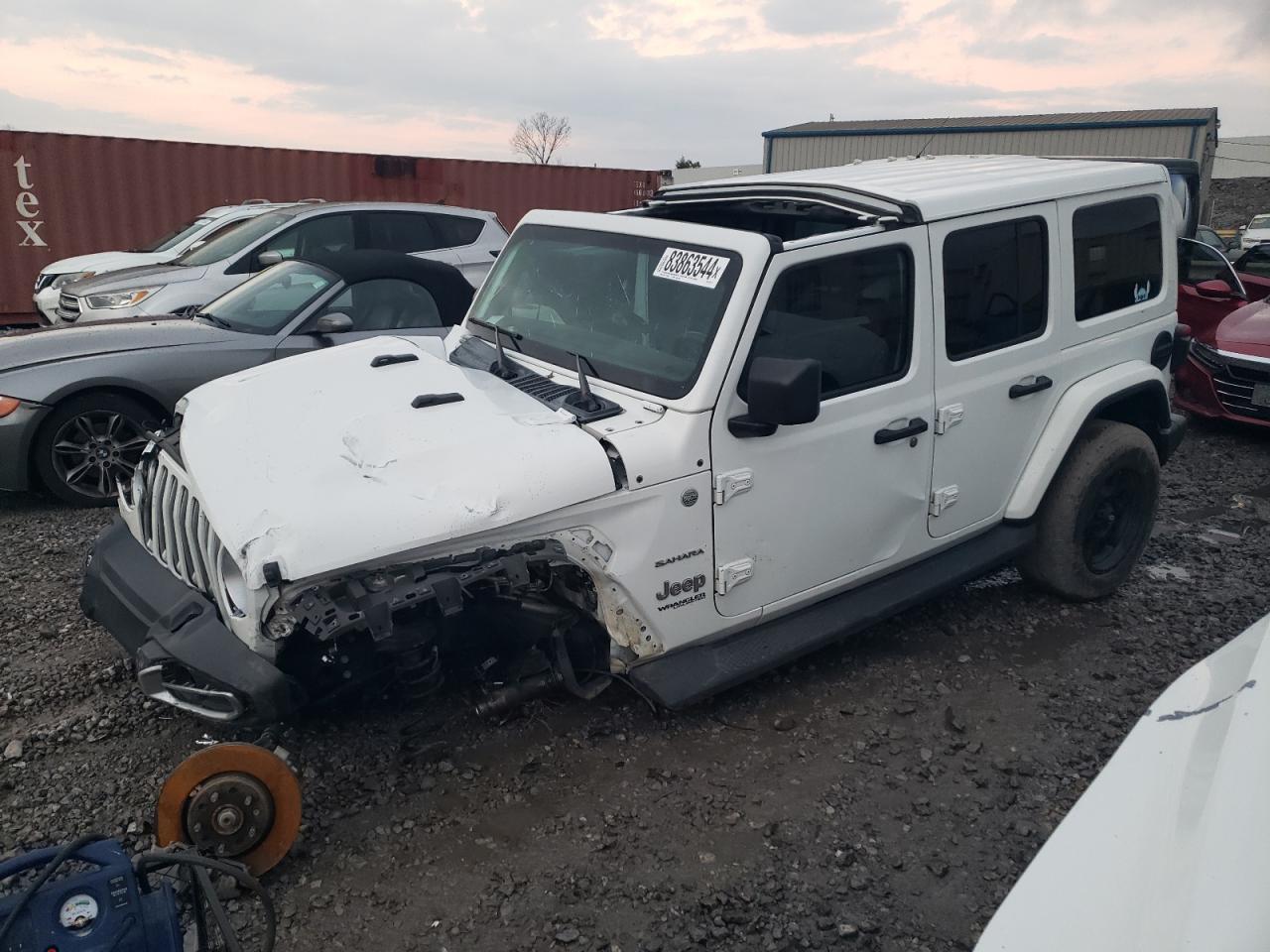 1C4HJXEN8KW521223 2019 Jeep Wrangler Unlimited Sahara