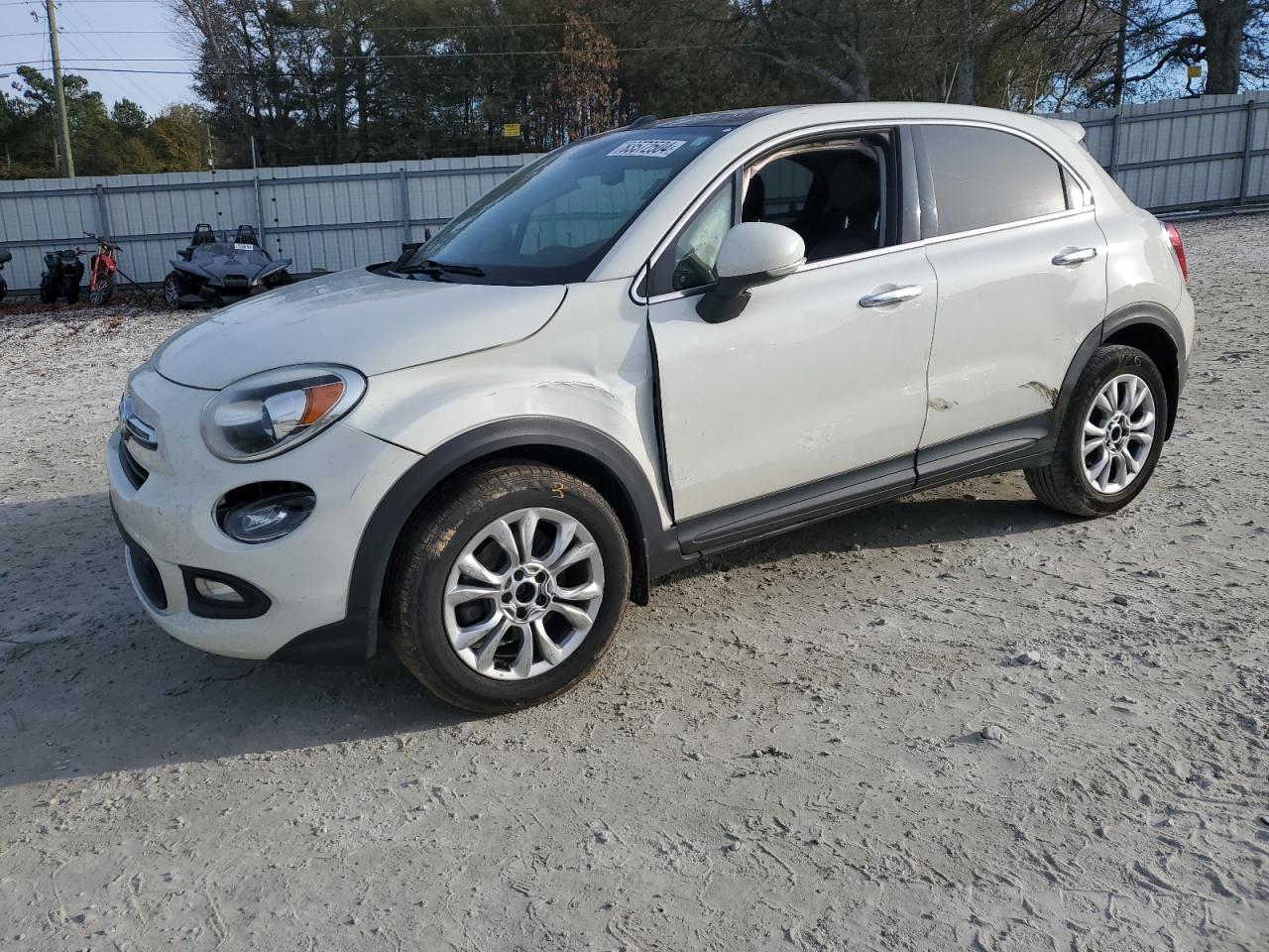 ZFBCFYDT4GP379555 2016 Fiat 500X Lounge