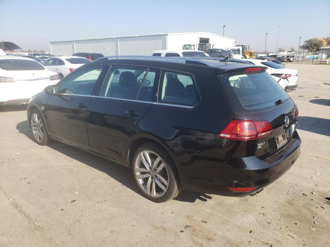 2017 Volkswagen Golf Sportwagen S VIN: 3VWC17AU0HM521956 Lot: 82912104