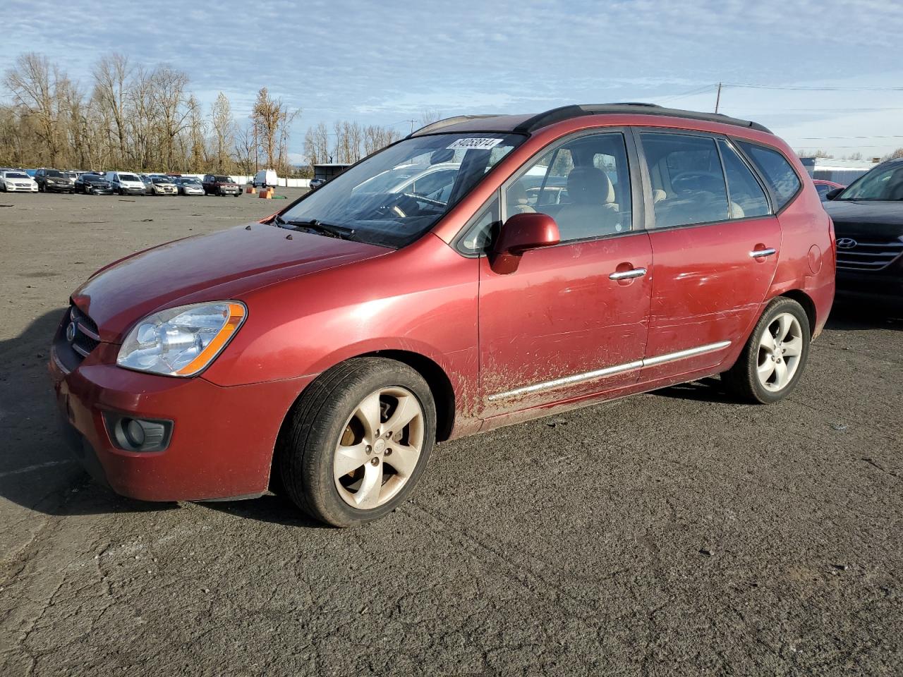 2008 Kia Rondo Lx VIN: KNAFG526287128793 Lot: 84053814