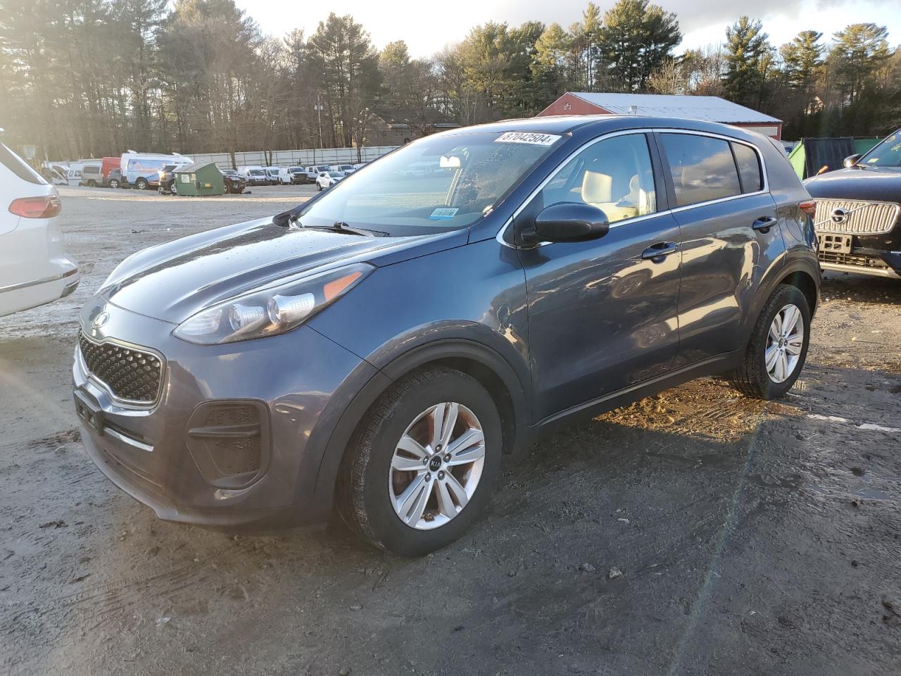 KNDPM3AC7J7348111 2018 Kia Sportage Lx