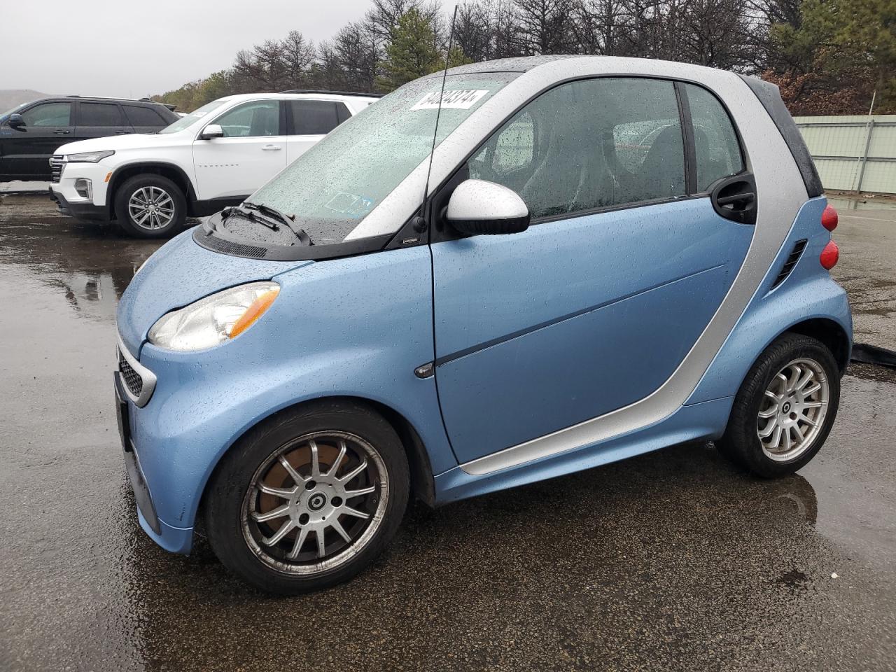 2013 Smart Fortwo Pure VIN: WMEEJ3BA9DK644294 Lot: 84024374