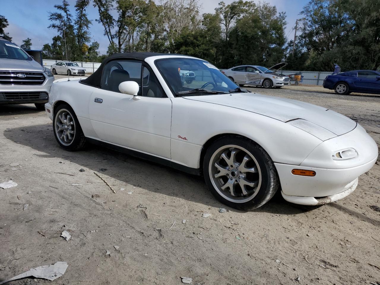 JM1NA3516M1217588 1991 Mazda Mx-5 Miata